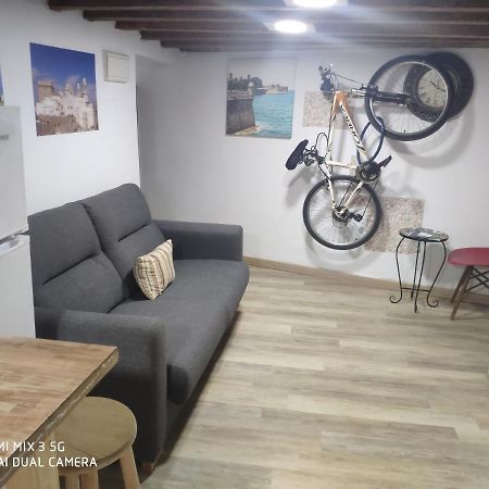 Cathedral Two Bedroom Unit & Two Balconies 카디스 외부 사진